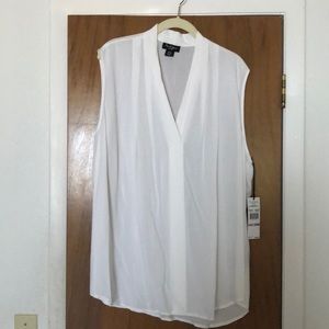 Nue Options white sleeveless shirt